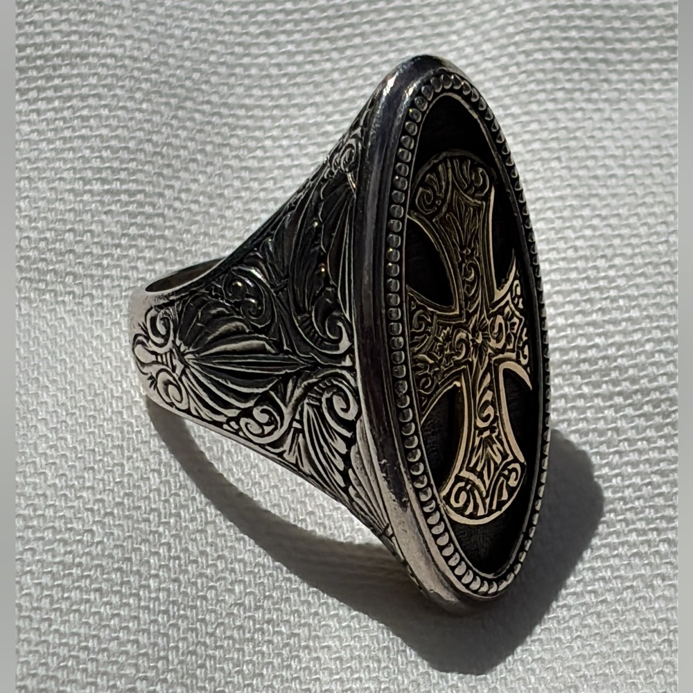 Konstantino 18k Gold & Sterling Silver Ring
✨FIRM✨